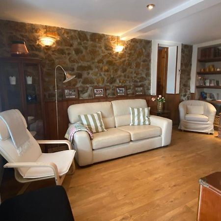 Villa Paraes Нава Экстерьер фото