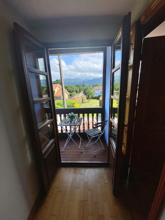 Villa Paraes Нава Экстерьер фото