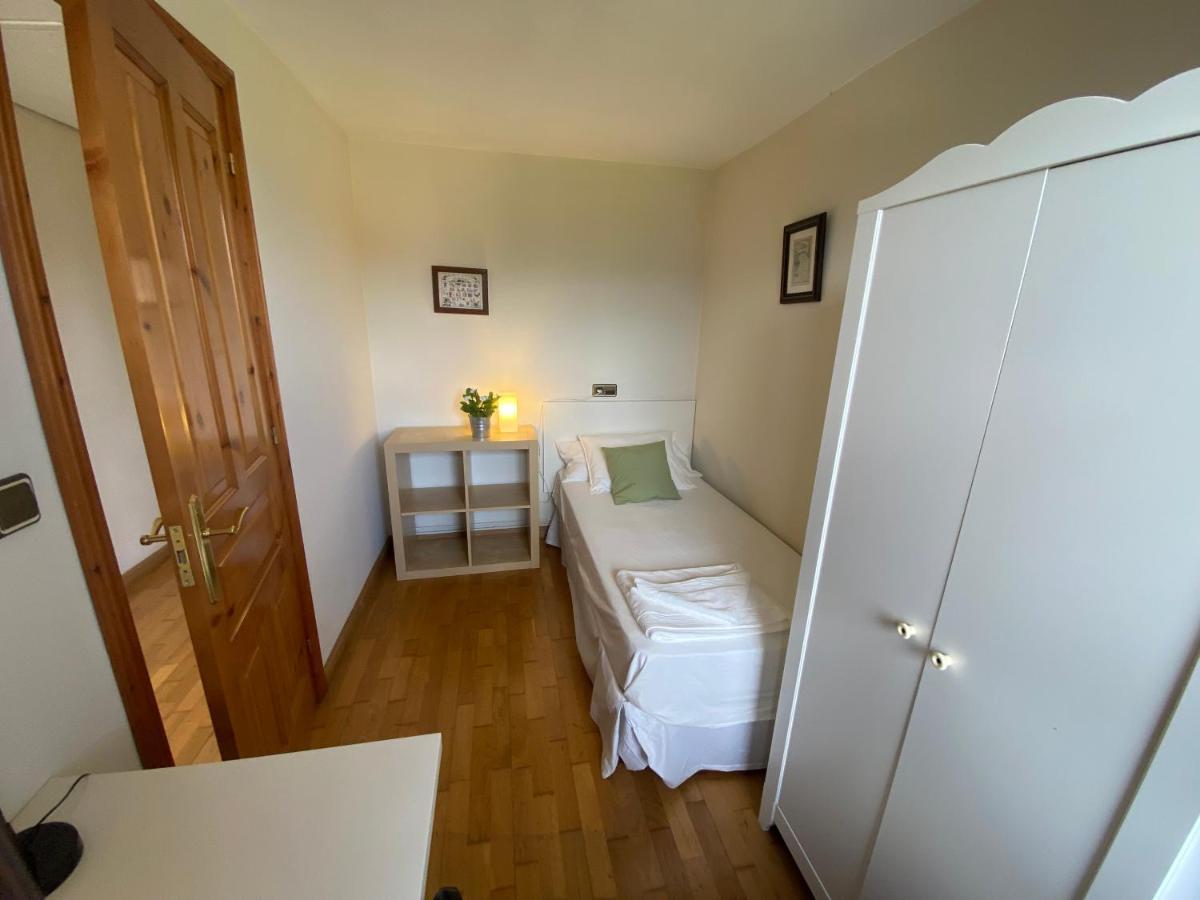 Villa Paraes Нава Экстерьер фото